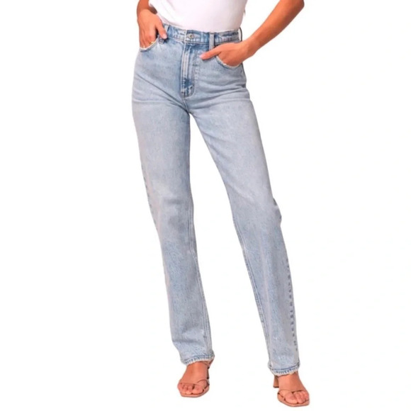 Abercrombie & Fitch Denim - Abercrombie & Fitch‎ The 90s Straight Ultra High Rise Jean